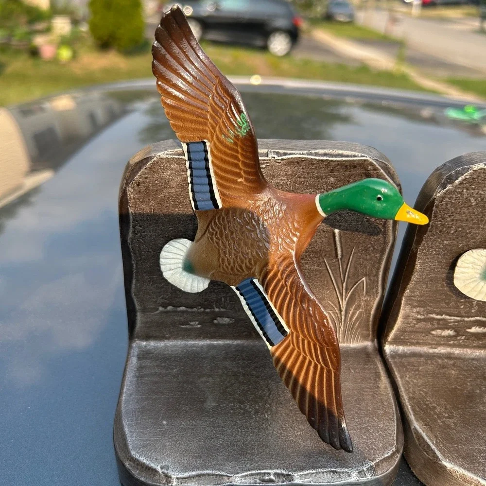 Vintage Mallard Duck Bookends Flying Waterfowl Cabin Lodge Decor Set of 2